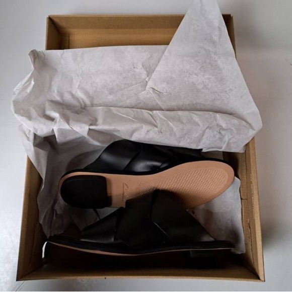 Clarks Women's Black Willow Art Slide Sandals, Size 6.5 - Picture 4 of 6